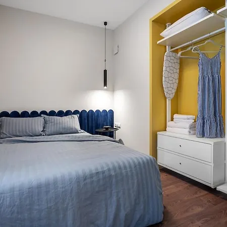 Nestio Premium Designer 2br Center Φιλιππούπολη