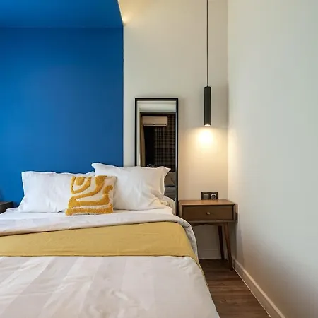 Διαμέρισμα Nestio Premium Designer 2br Center Φιλιππούπολη